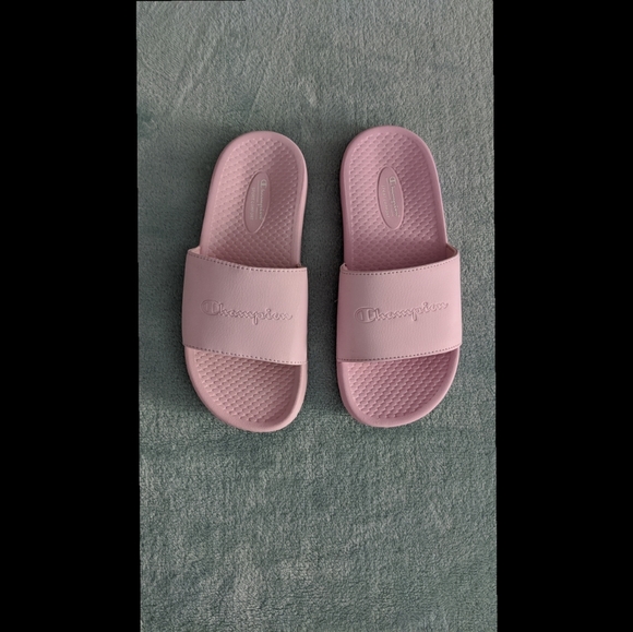 champion sport comfort flip flops